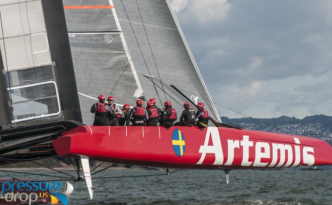 Artemis Racing - San Francisco - February 8, 2013 © Erik Simonson www.pressure-drop.us http://www.pressure-drop.us